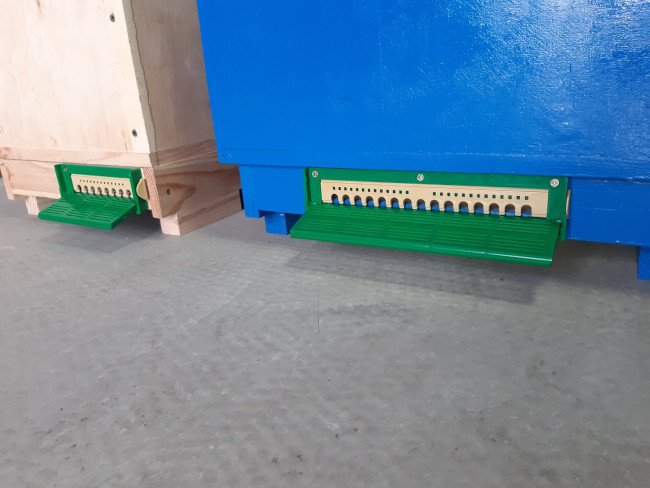 Льотковий загороджувач з прилітною дошкою Портал 250