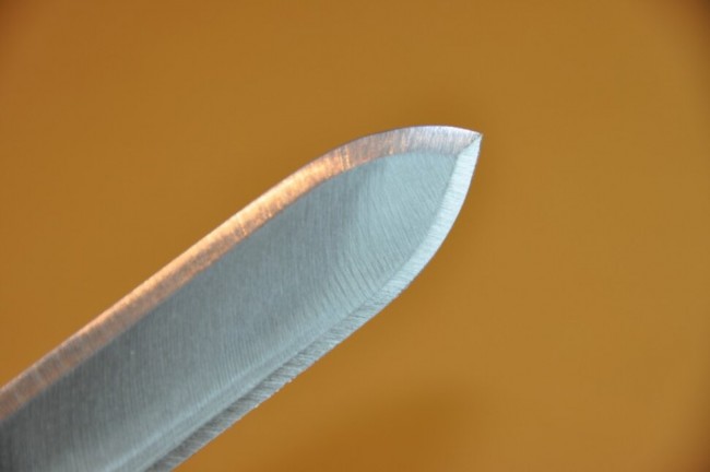 Ніж пасічний зі спеціальної сталі 200